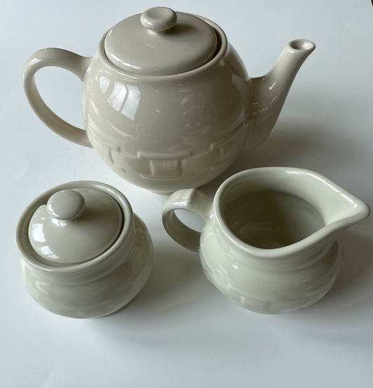 Longaberger Woven Traditions Ivory Teapot w/Sugar Bowl and Creamer