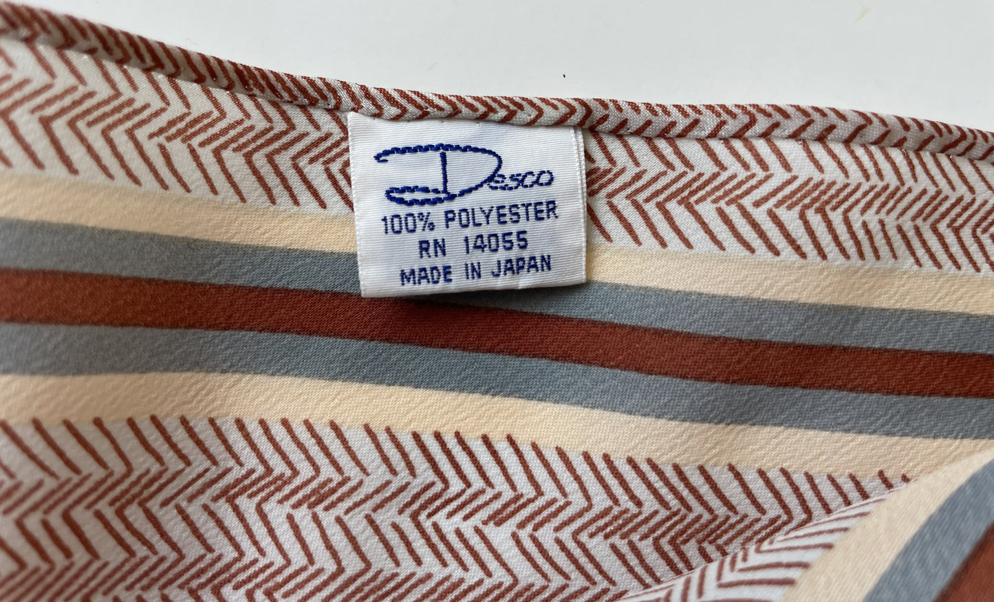 Vintage Desco 100% Polyester Neck Scarf RN 14055