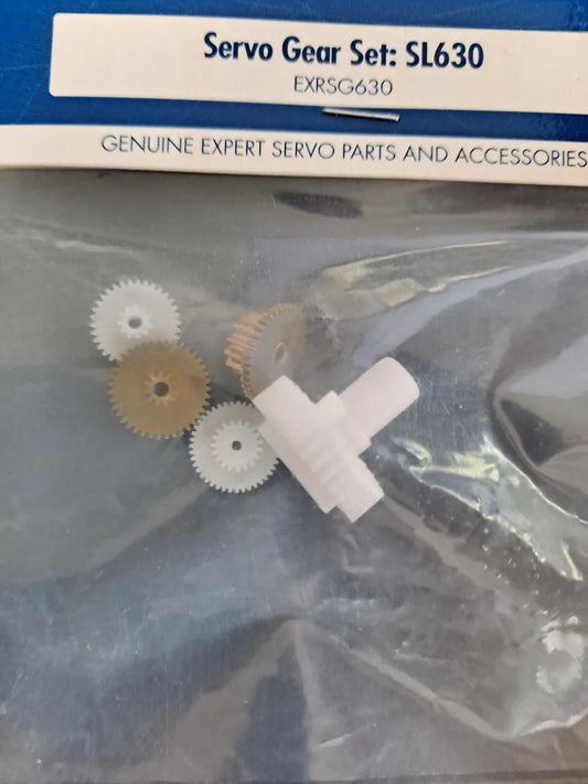 Expert Electronics Servo Gear Set: SL630 EXRSG630