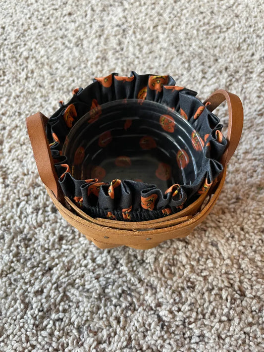 Longaberger 1995 Thyme Booking Basket with Protector and Little Pumpkin Liner