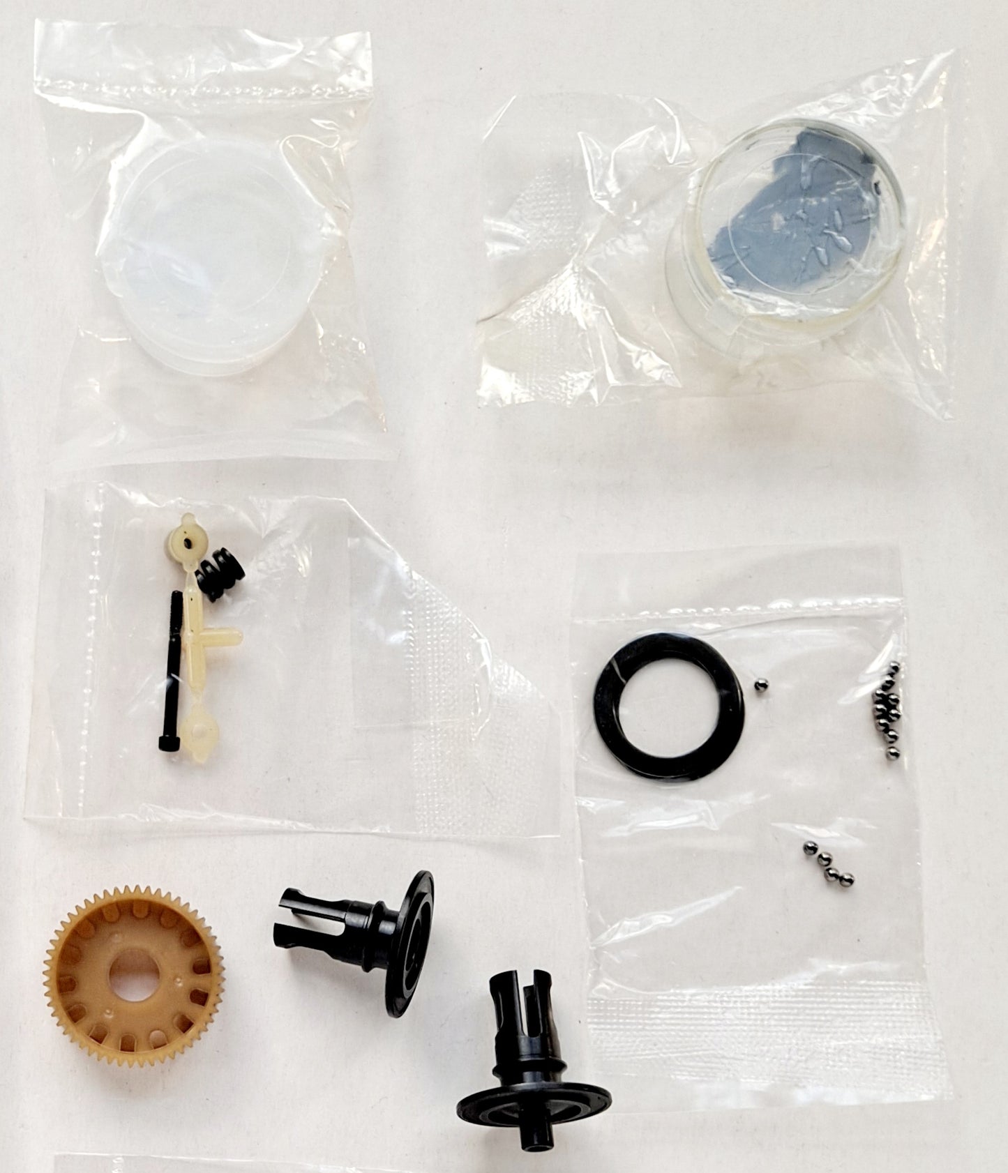 Open Bag Team Associated RC10B6 Ball Diff Kit With Caged Thrust Bearing 91992