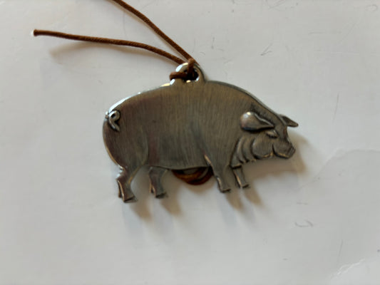 Danforth Pewter Pig Ornament/Basket Tie On