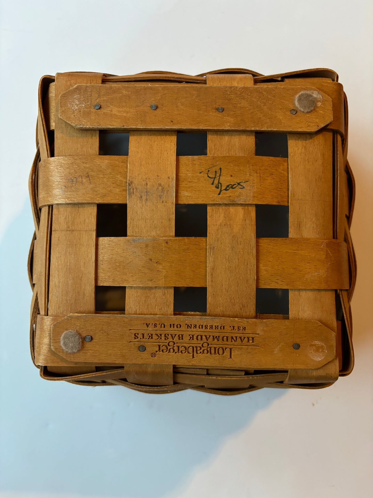 Longaberger 2005 Square Basket (5" x 8 1/2" x 8 7/8")