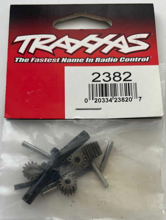 Traxxas Hardened Steel Planet Gears, Shaft, Sun Gear and Alignment Shaft #2382