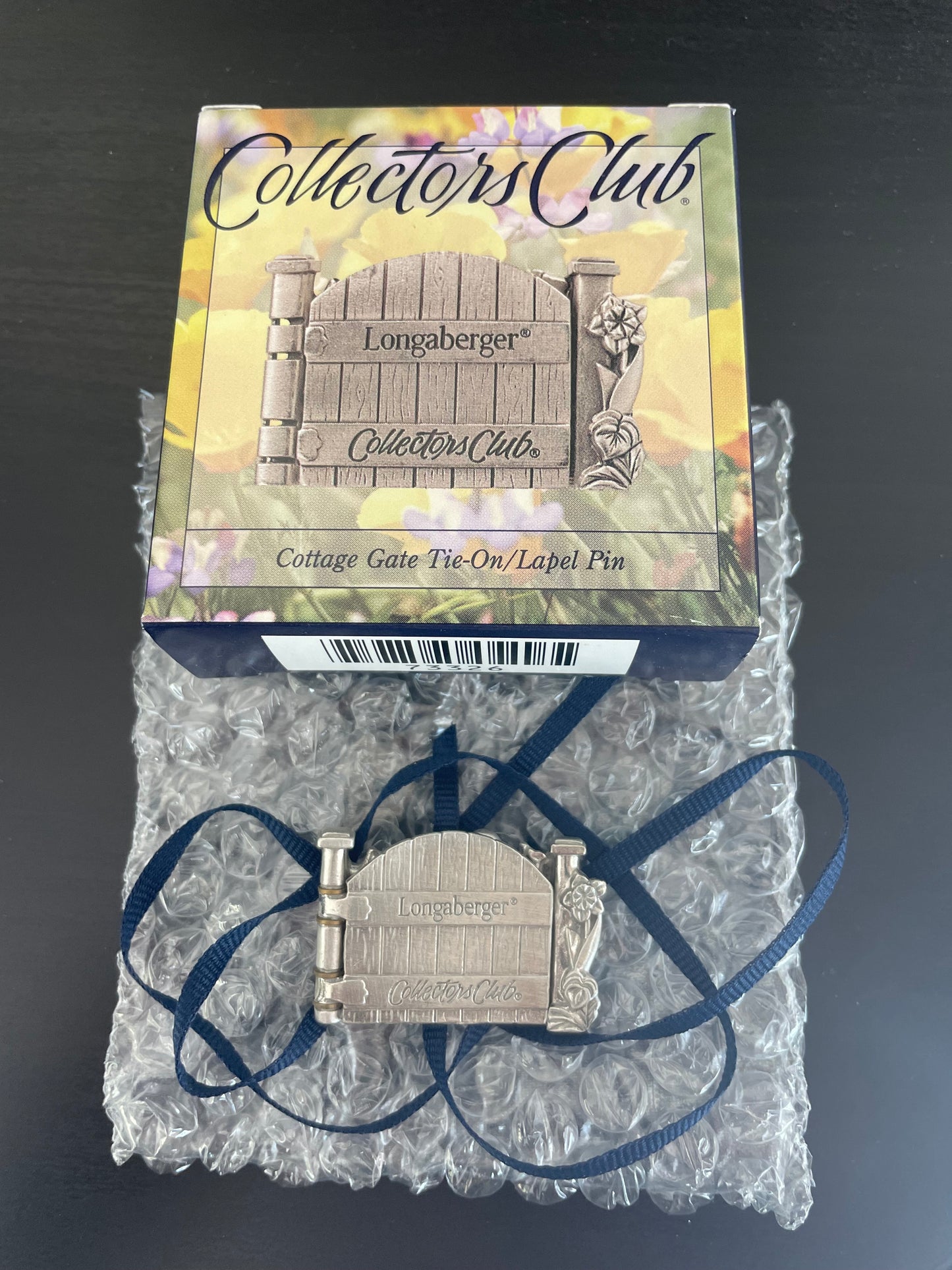 Longaberger Collectors Club Cottage Gate Basket Tie On/Lapel Pin - NIB - #73326