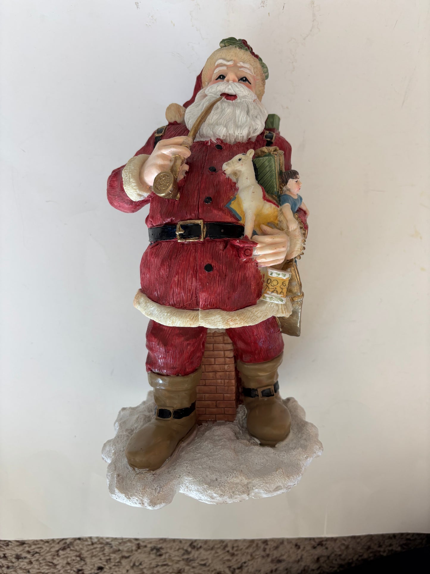 International Resourcing 1992 Santa Claus Figurine - SC40
