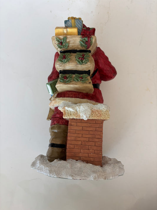 International Resourcing 1992 Santa Claus Figurine - SC40