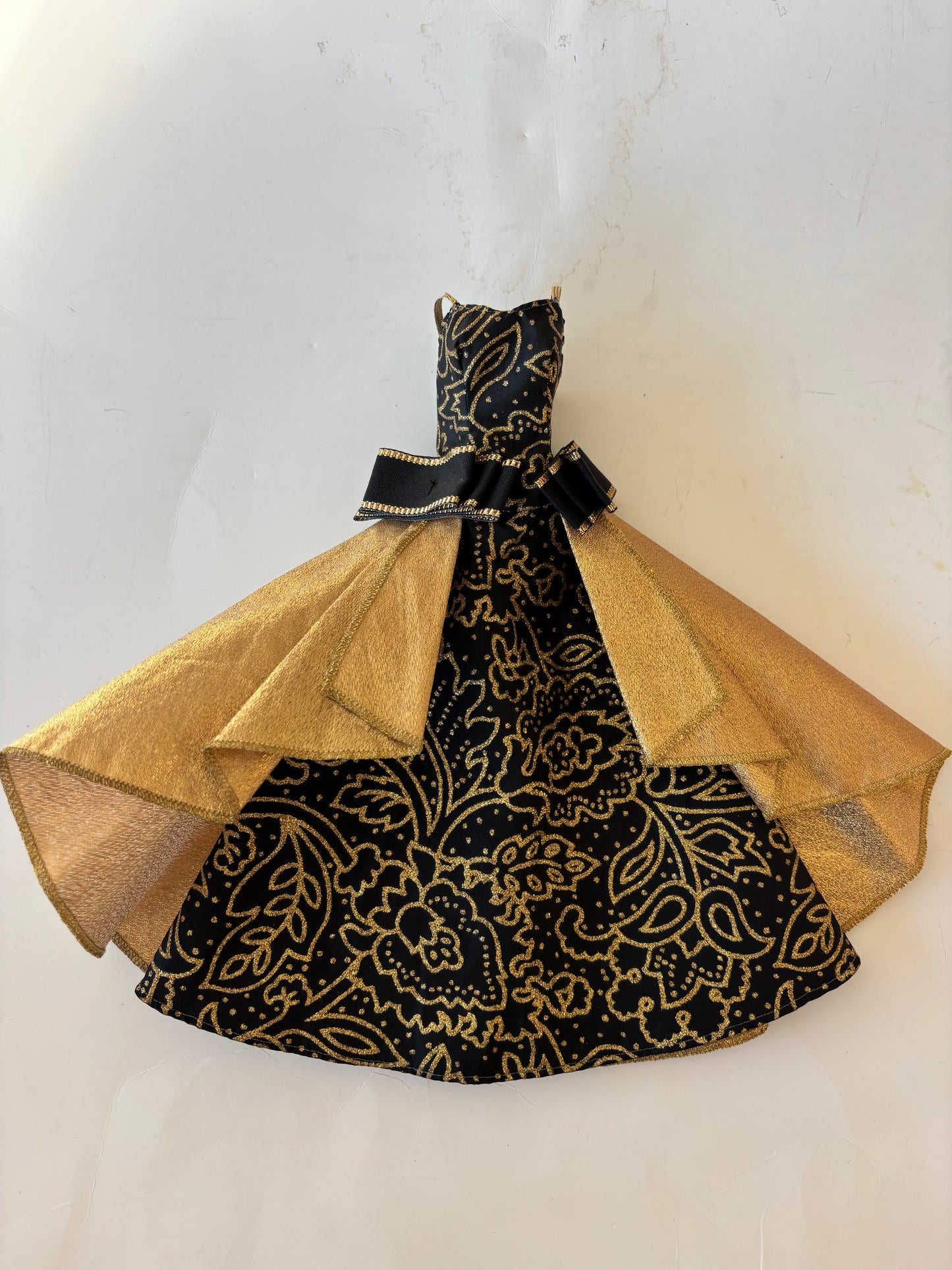 Moonlight Magic Barbie Gold Black Gown - 1993