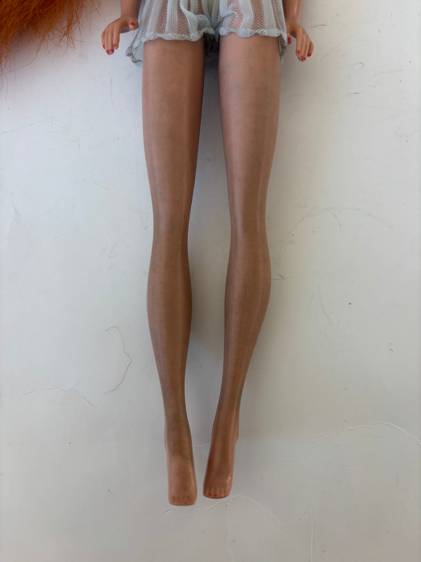 Vintage Mattel 1960's Fashion Queen Barbie w/2 wigs and clothes