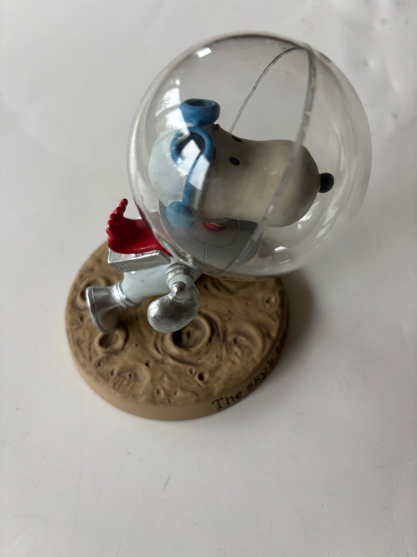 Hallmark 2010 Snoopy "The Sky's The Limit" Astronaut Figurine