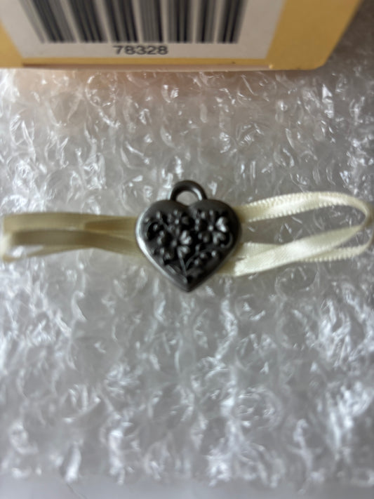 Longaberger Bouquet Heart Basket Tie On - NIB #78328