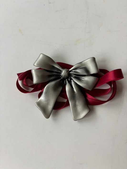 Longaberger 2008 Pewter Bow Christmas Basket Tie On