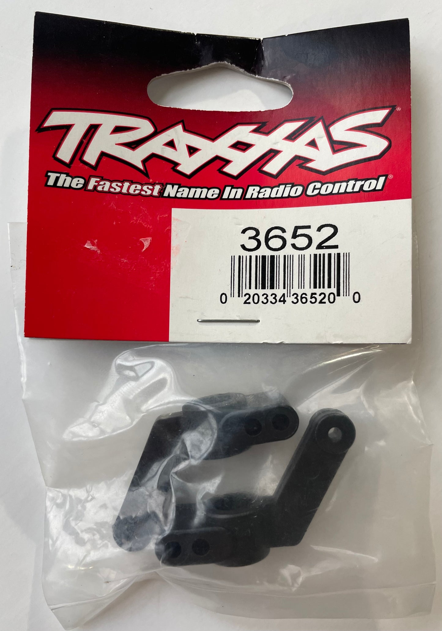 Traxxas Rear Stub Axle Carriers (2 pcs) #3652