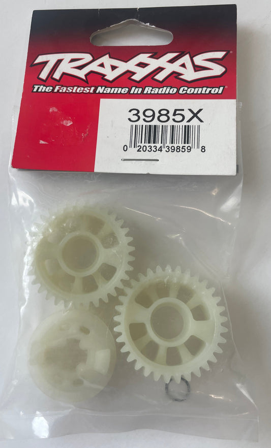 Traxxas 33T Output Gears, Drive Dog Carrier, Output Shot Spacer #3985X