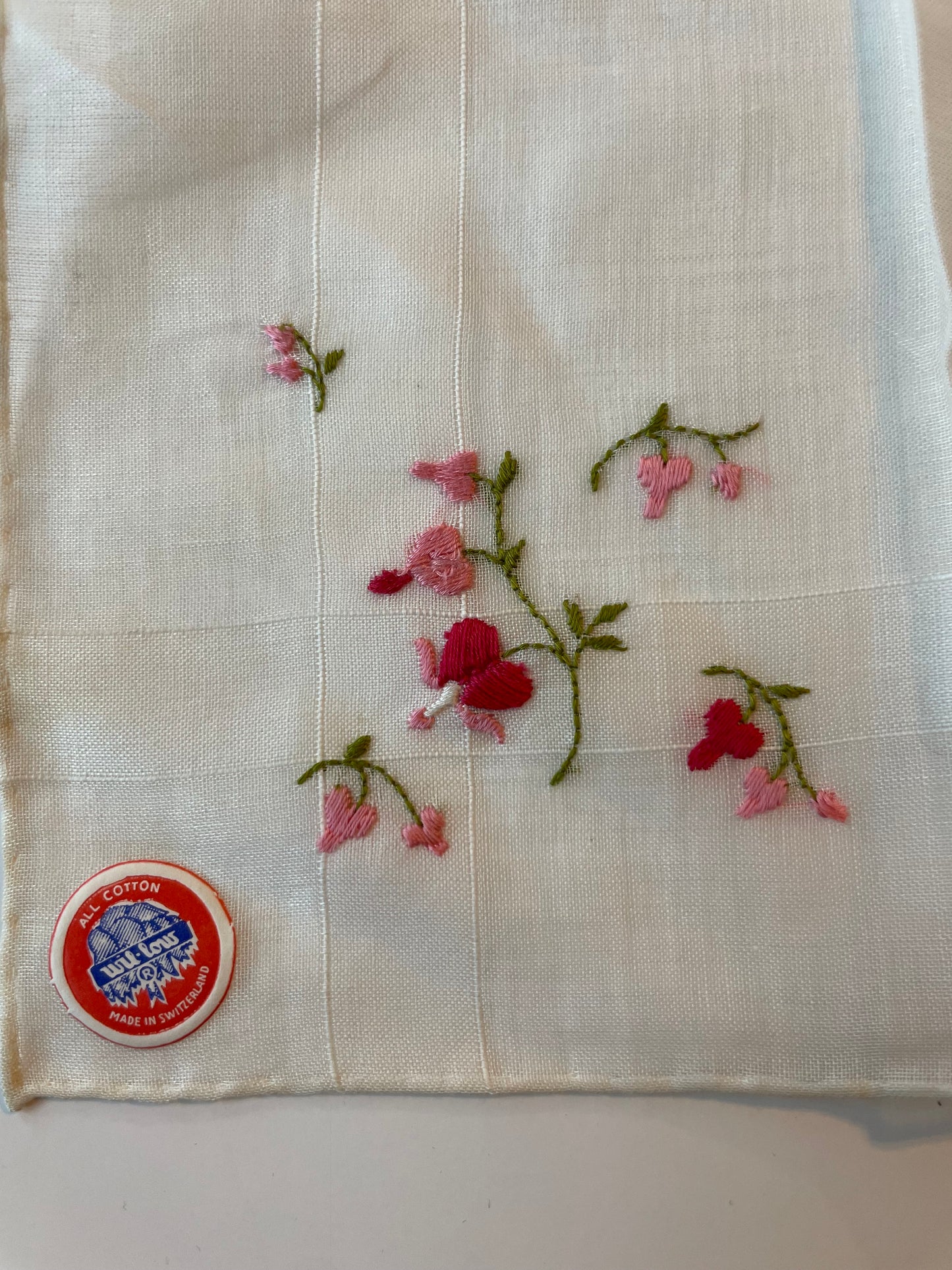 Vintage 1950's Wil-low Heart Flower Bouquet Handkerchief - NOS