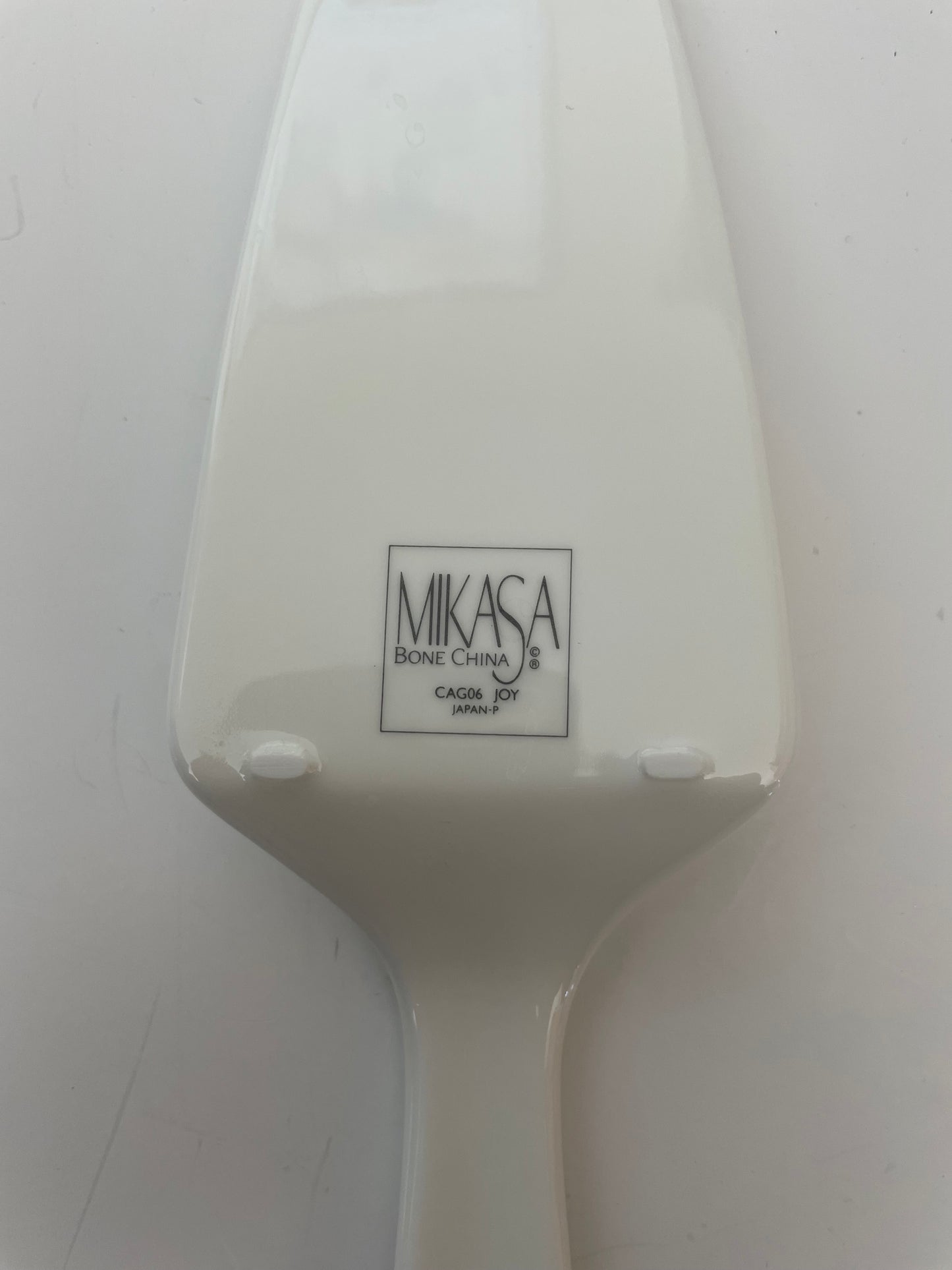 Mikasa Bone China Cake Server CAG06 Joy