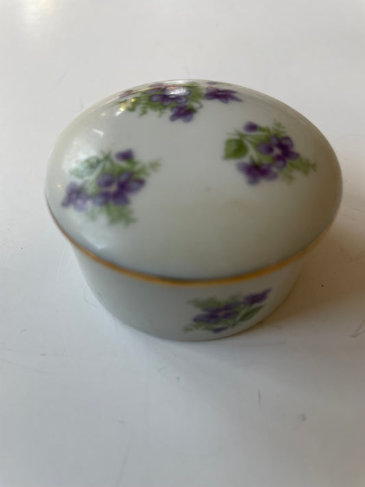 Vintage Forget Me Not Round Trinket Box