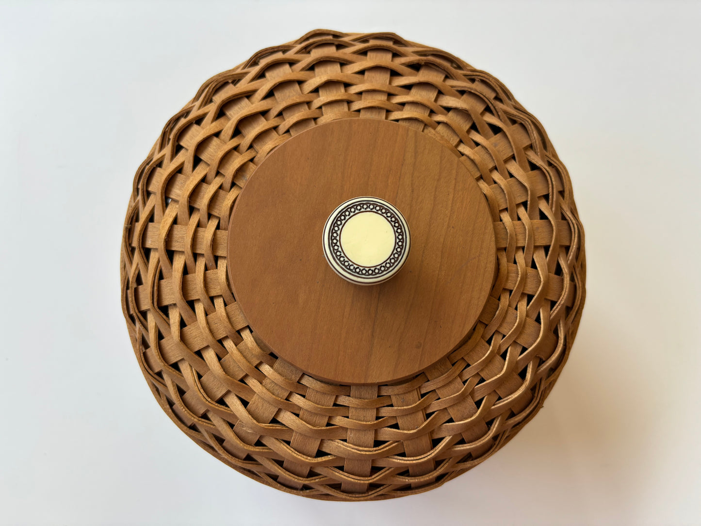 Longaberger 2005 Collectors Club Lightship Basket