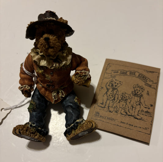 Shoe Box Bears (Boyd's Bears) Scarecrow Resin Figurine - in box.