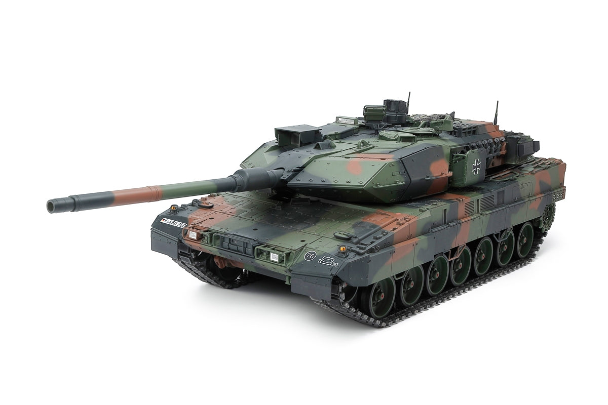 Tamiya RC 1/16 Leopard 2 A7V Full Option Tank Kit #56047